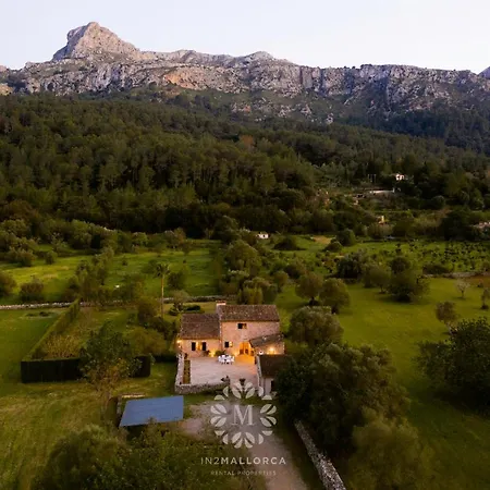 Peric With Pool Quiet And Spacious Wifi Holiday home *
