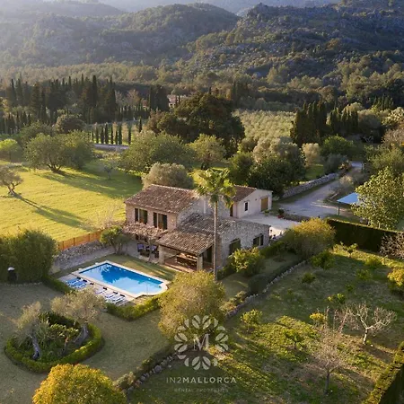 Peric With Pool Quiet And Spacious Wifi Holiday home *