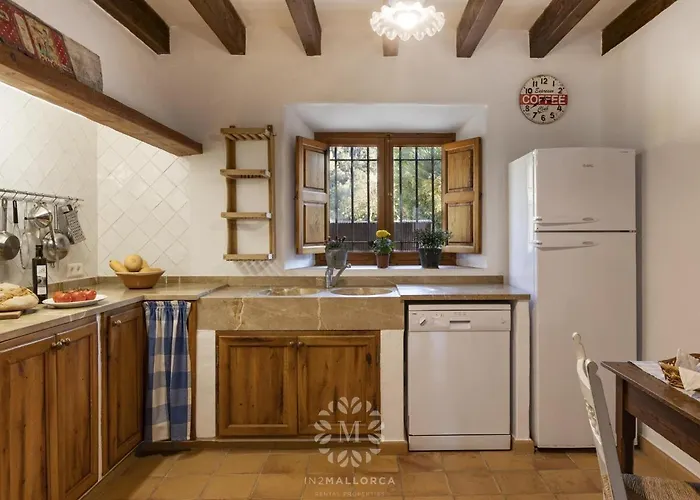 Peric With Pool Quiet And Spacious Wifi Дом отдыха